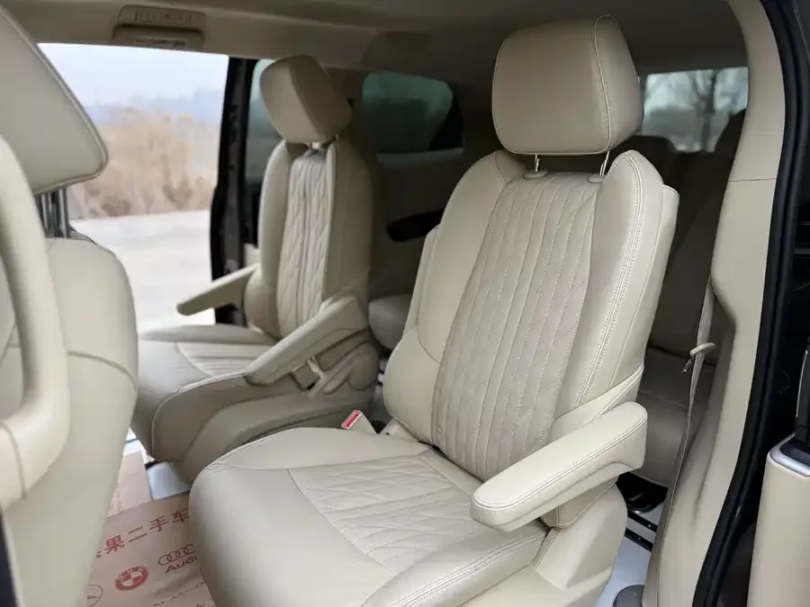 Buick GL8 2023 Land Business Class 652T Luxury Edition 2023 — миниатюра 2