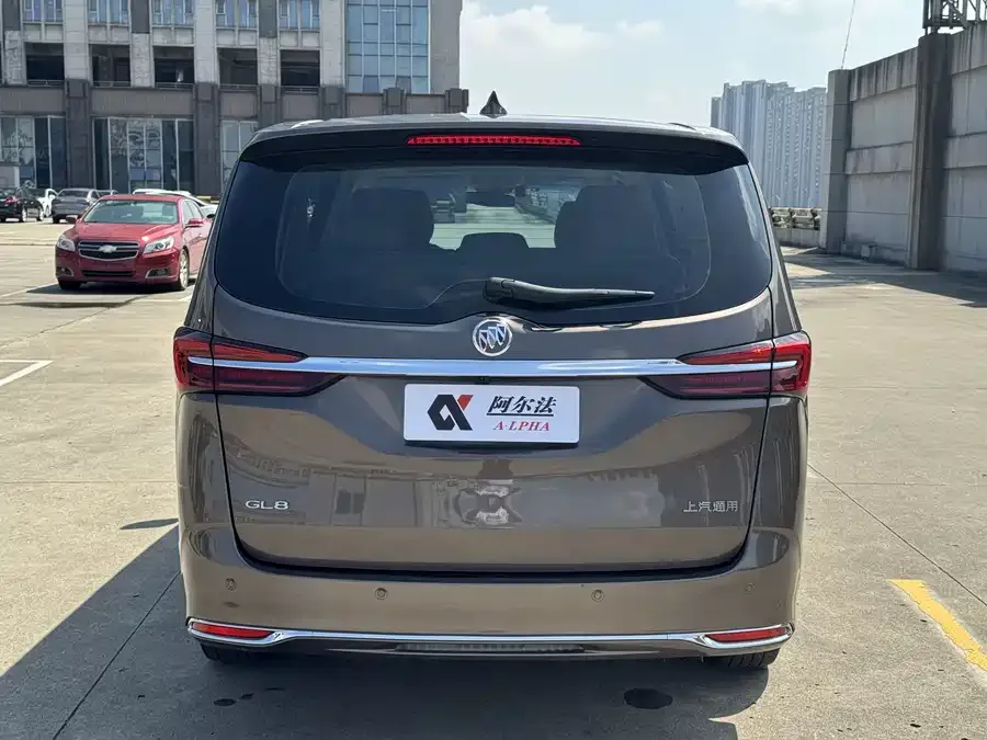 Buick GL8 2023 Land Business Class Smart Edition 2023 — миниатюра 5