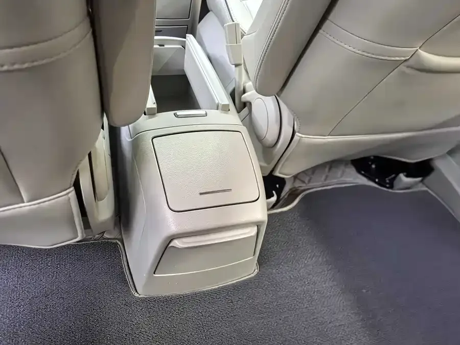Buick GL8 2022 Land Business Class 652T Luxury Edition 2022 — миниатюра 4