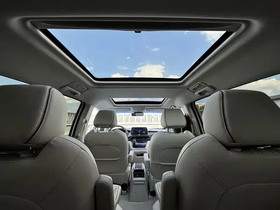 Buick GL8 2022 Land Business Class 652T Premium Edition 2023 — миниатюра 4