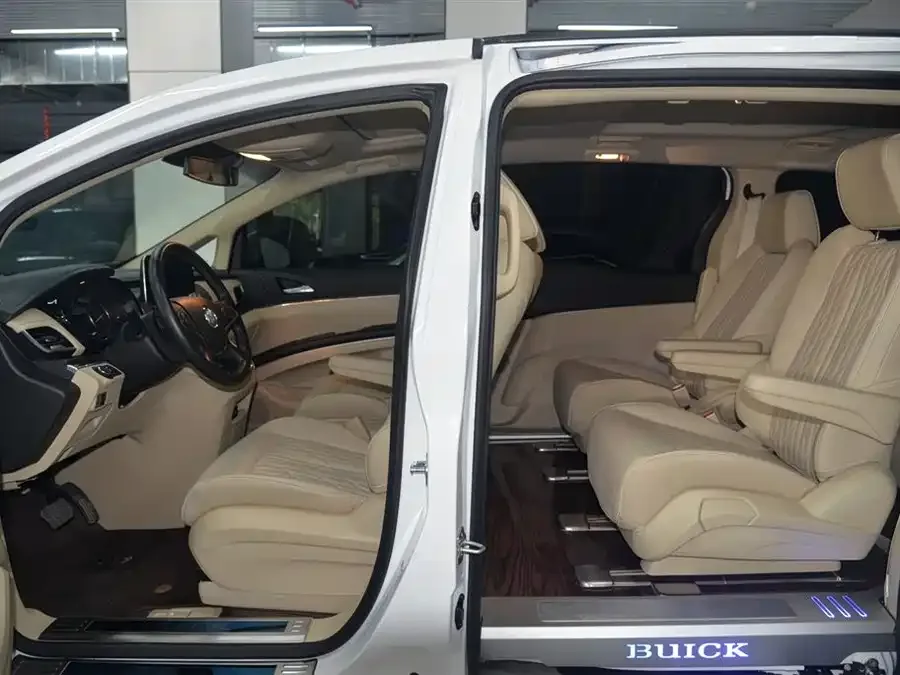 Buick GL8 2023 Land Business Class 652T Luxury Edition 2023 — миниатюра 3