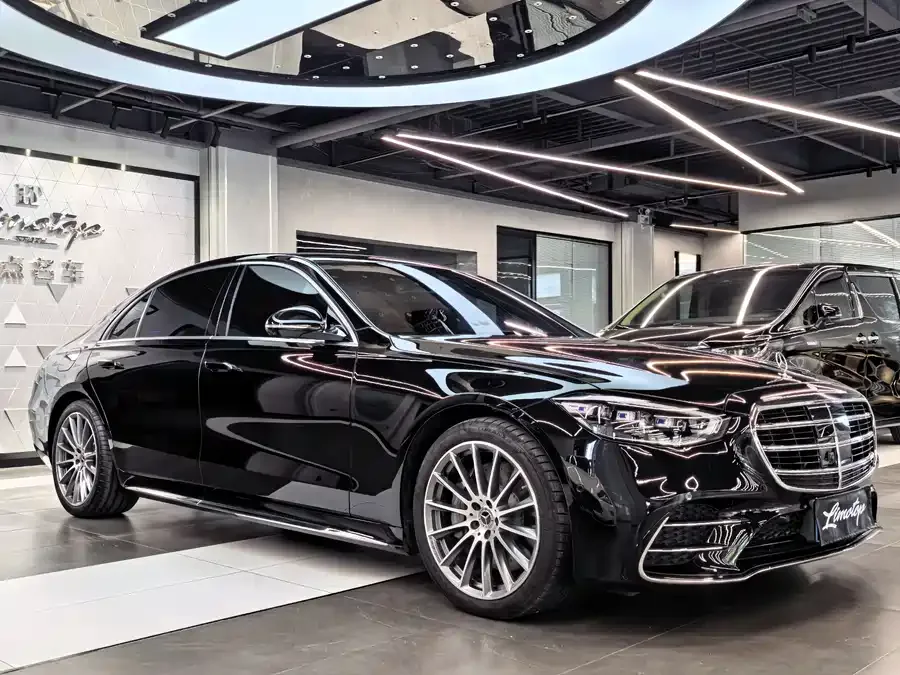 Mercedes-Benz S-Класс 2025