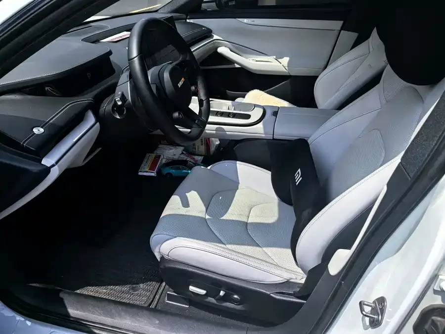Xiaomi SU7 Xiaomi SU7 2024 rear-wheel drive long-range smart driving version 2024 — миниатюра 3
