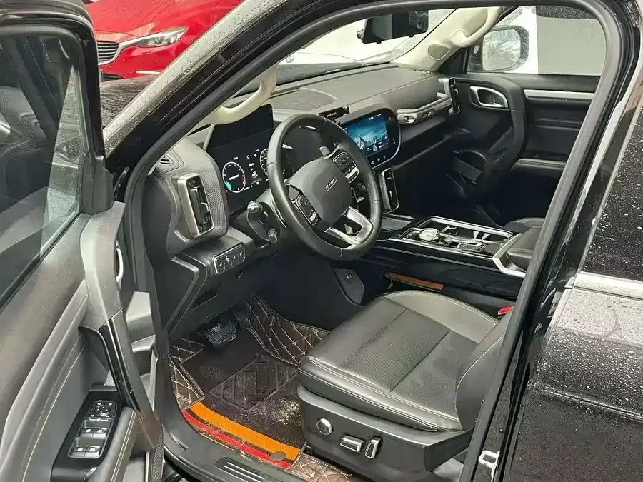 Haval Big dog Haval Big Dog 2022 2.0T DCT 4WD Roaring Sky Dog Edition 2022 — миниатюра 2