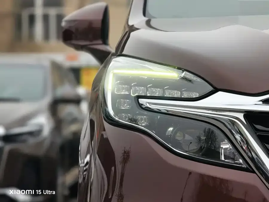 Buick GL8 2022 ES Lu Zun 653T Luxury Edition 2022 — миниатюра 5