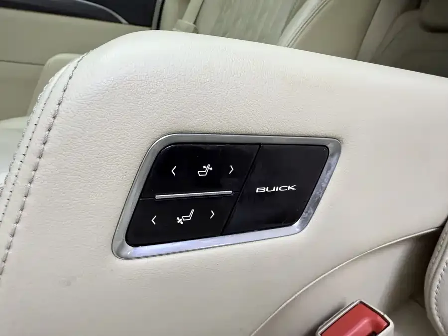 Buick GL8 2022 ES Lu Zun 653T Luxury Edition 2022 — миниатюра 3