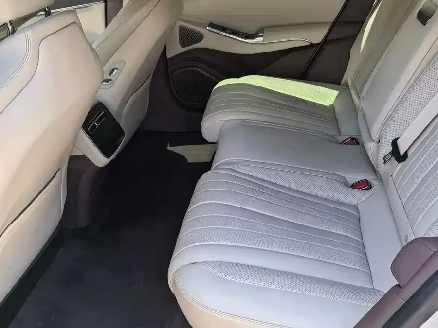 BYD Z9GT BYD Z9GT 2024 1100 4WD Ultra First Edition 2024 — миниатюра 2