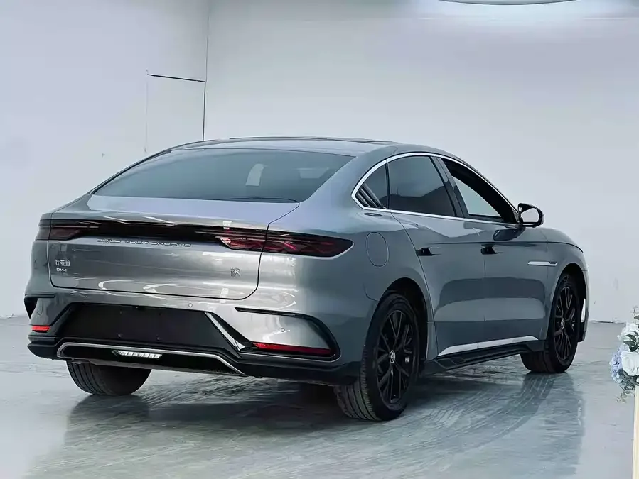 BYD Second-hand Han 2024 DM-i Honor Edition 121KM Elite 2024 — миниатюра 3