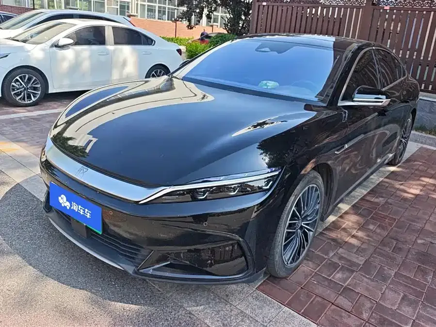 BYD Second-hand Han 2024 EV Honor Edition 506KM Front-wheel Drive Premium 2024 — фото 1, купить с доставкой в Москву