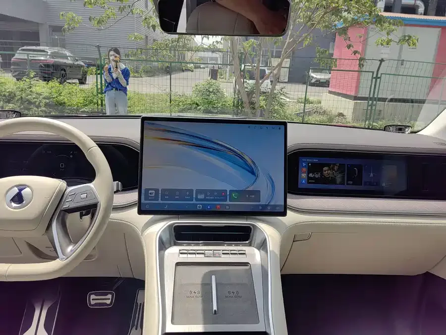 BYD N9 Denza N9 2025 flagship model 2025 — миниатюра 4