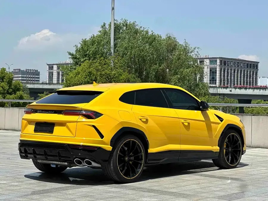 Lamborghini Urus Urus 2021 4.0T V8 2022 — миниатюра 2