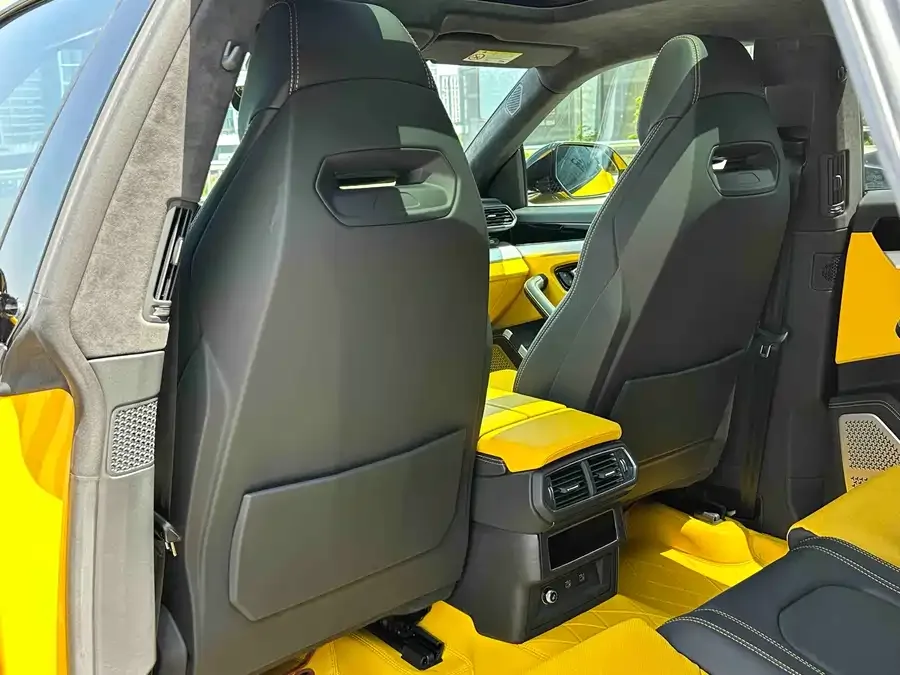 Lamborghini Urus Urus 2021 4.0T V8 2022 — миниатюра 4