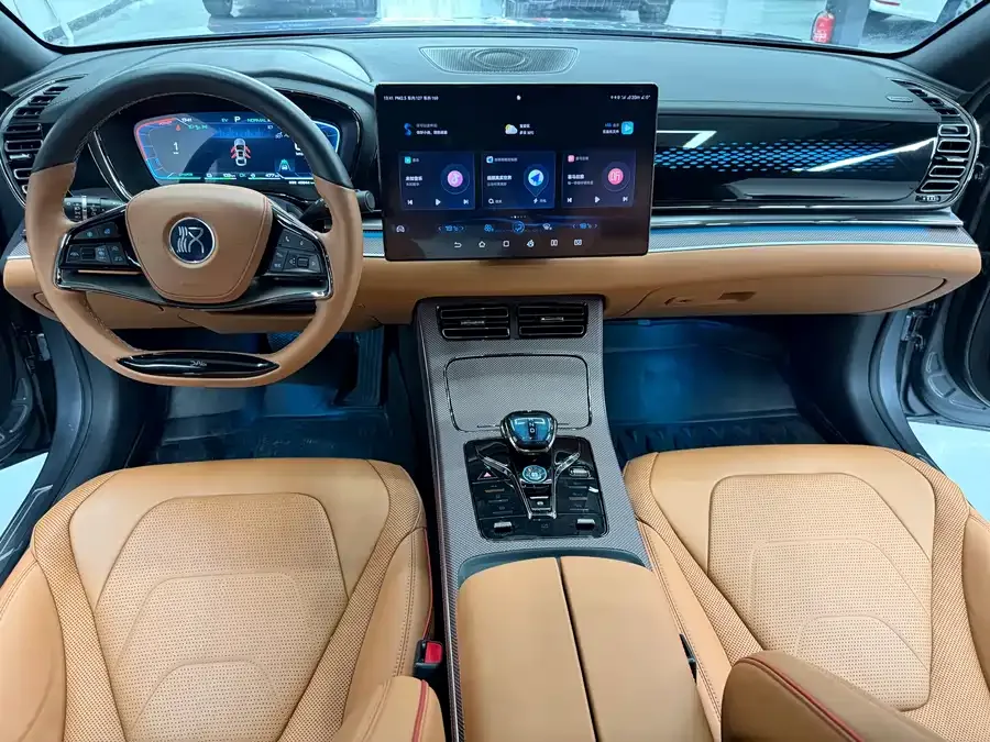 BYD Second-hand Han 2022 DM-i 121KM Premium Edition 2023 — миниатюра 3