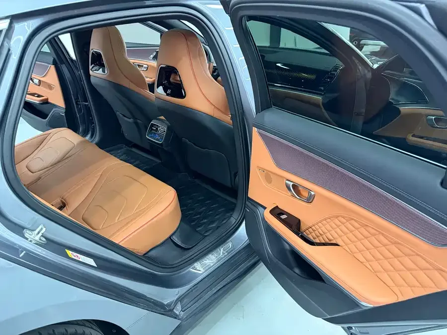 BYD Second-hand Han 2022 DM-i 121KM Premium Edition 2023 — миниатюра 5