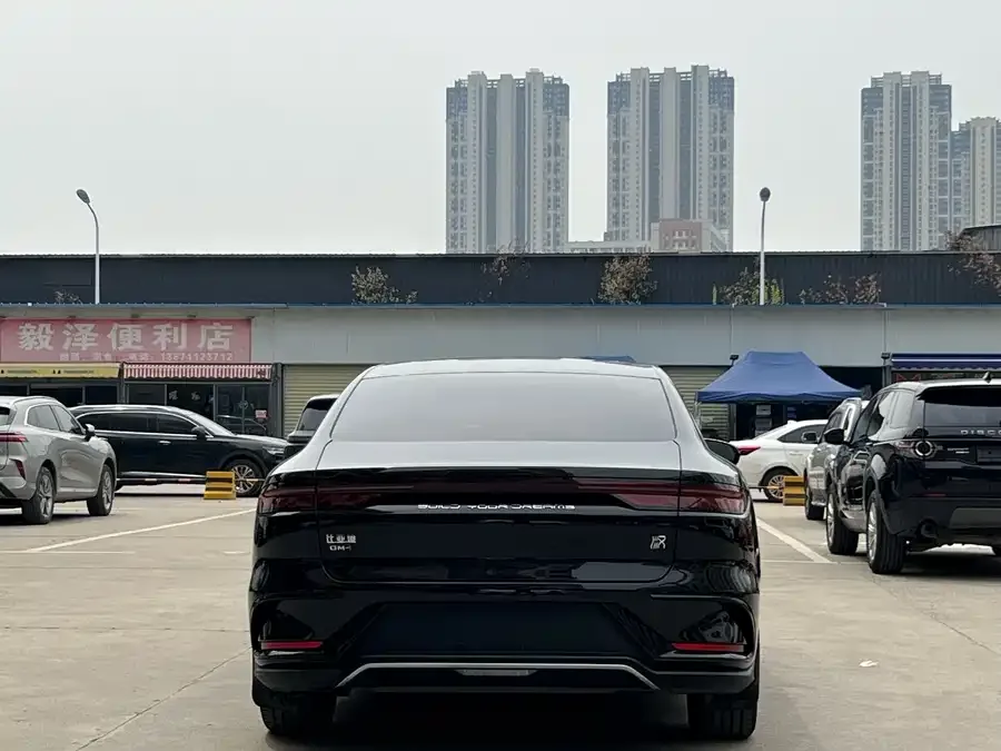 BYD Second-hand Han 2022 DM-i 121KM Premium Edition 2022 — миниатюра 5