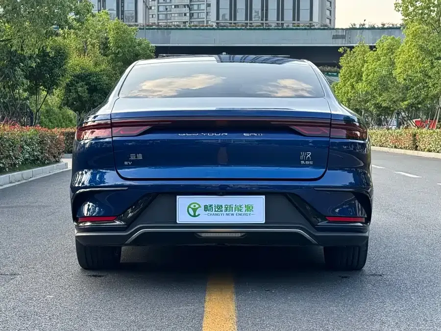 BYD Second-hand Han 2022 EV Genesis Edition 610KM 4WD Premium Edition 2022 — миниатюра 2