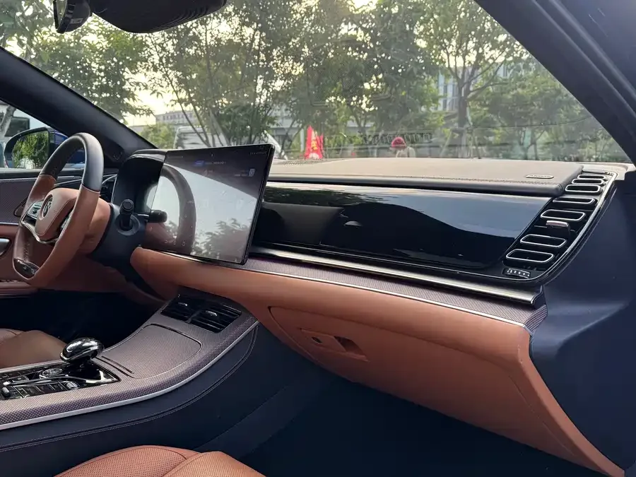 BYD Second-hand Han 2022 EV Genesis Edition 610KM 4WD Premium Edition 2022 — миниатюра 5