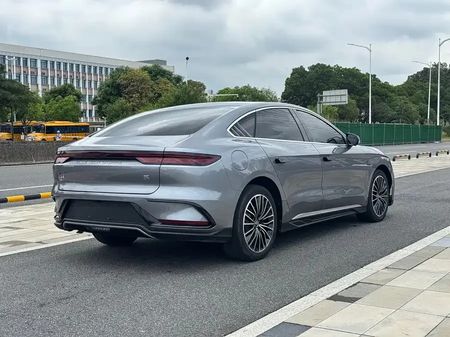 BYD Second-hand Han 2022 DM-i 121KM Premium Edition 2022 — миниатюра 2