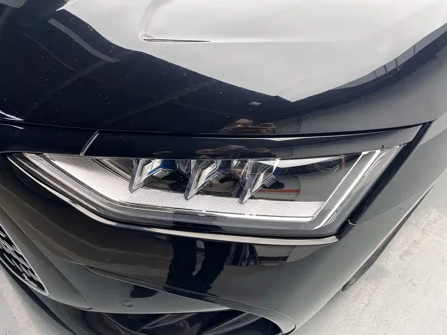 BYD Second-hand Han 2024 DM-i Honor Edition 121KM Premium Edition 2024 — миниатюра 3