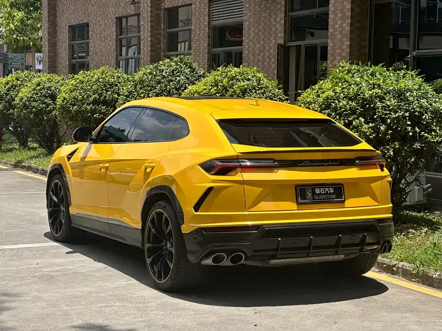 Lamborghini Urus Urus 2021 4.0T V8 2022 — миниатюра 3