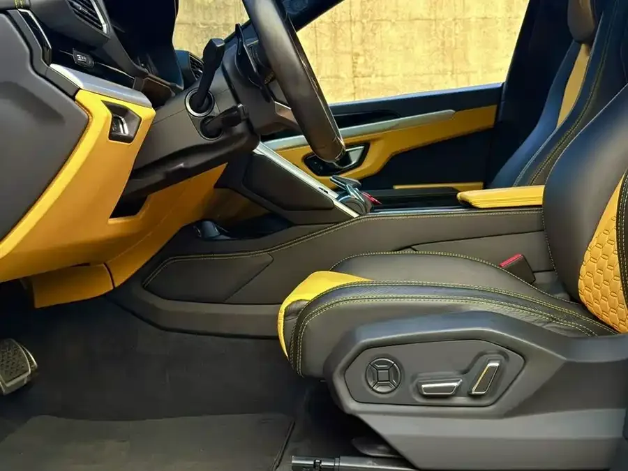 Lamborghini Urus Urus 2021 4.0T V8 2022 — миниатюра 4