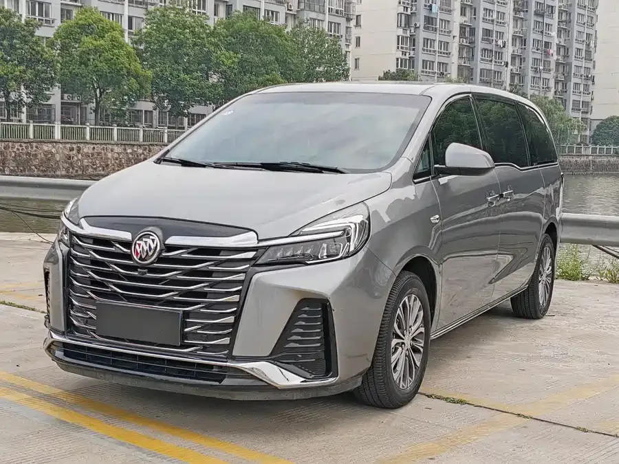 Buick GL8 2025