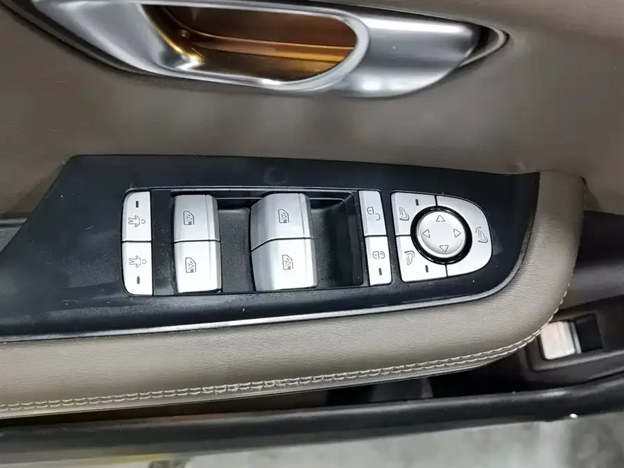 BYD Second-hand Han 2020 EV Super Long Range Luxury Edition 2022 — миниатюра 3