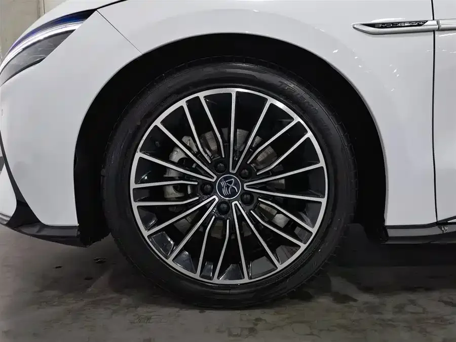 BYD Second-hand Han 2020 EV Super Long Range Luxury Edition 2022 — миниатюра 5