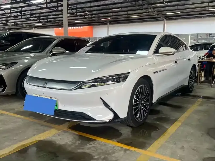 BYD Second-hand Han 2020 EV Super Long Range Luxury Edition 2022 — фото 1, купить с доставкой в Москву