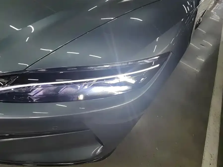BYD Han L Han L 2025 DM-p 4WD LiDAR Flagship Model 2026 — миниатюра 5