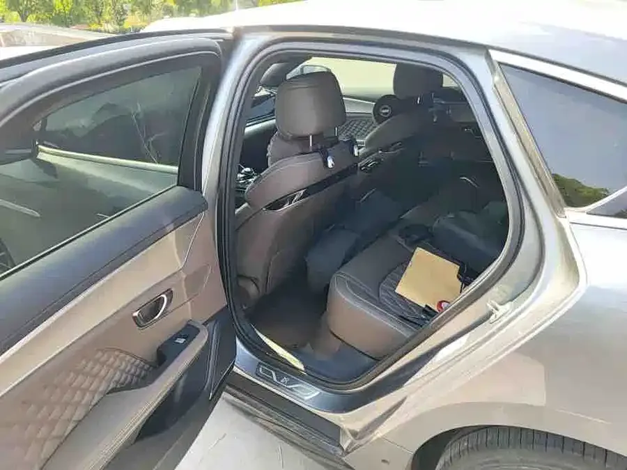 BYD Second-hand Han 2024 EV Honor Edition 506KM Front-wheel Drive Premium 2024 — миниатюра 2