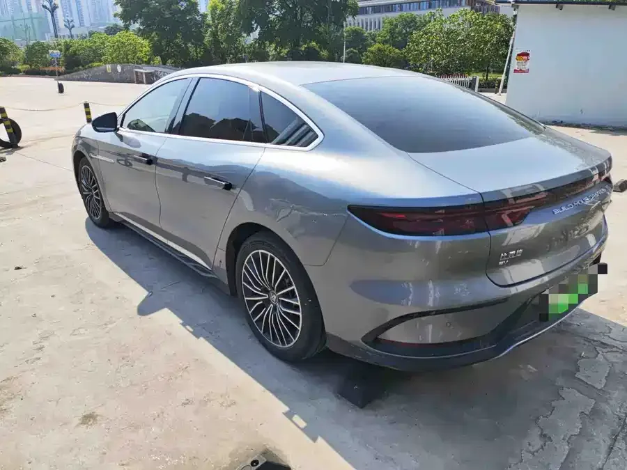 BYD Second-hand Han 2024 EV Honor Edition 506KM Front-wheel Drive Premium 2024 — миниатюра 4