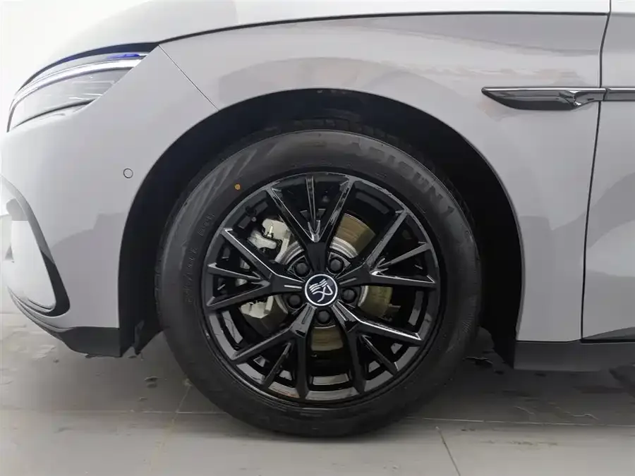 BYD Second-hand Han 2025 DM-i Intelligent Driving Edition 125KM Elite Edition 2025 — миниатюра 5