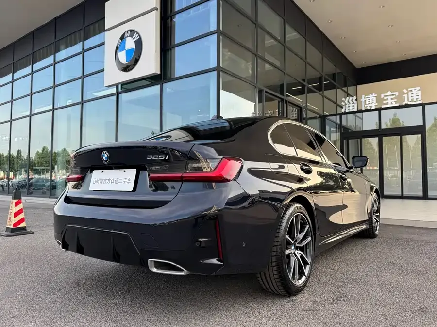 BMW 3 Series 2026 BMW 3 Series 325i M Sport Package 2026 — миниатюра 4