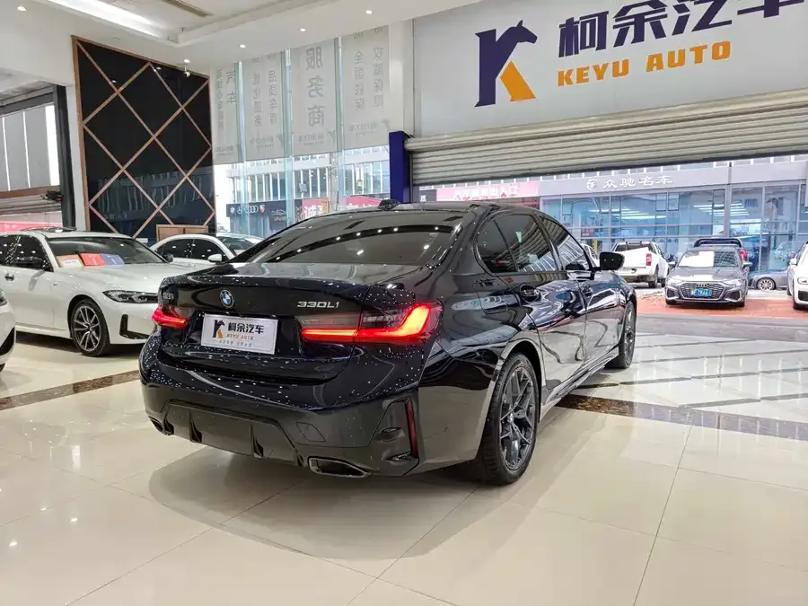 BMW 3 Series BMW 3 Series 2025 330Li M Sport Night Edition 2025 — миниатюра 5