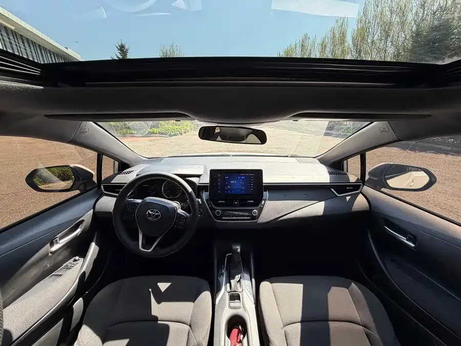 Toyota Levin 2022 Lelink 185T CVT Luxury Edition 2022 — миниатюра 3