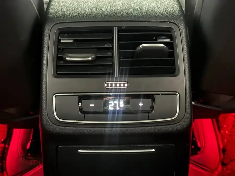 Audi a4 l 2024 40 TFSI luxury and dynamic model 2024 — миниатюра 5