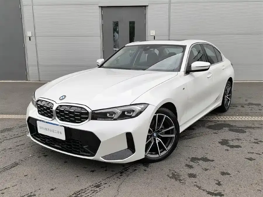 BMW 3 Series 2025