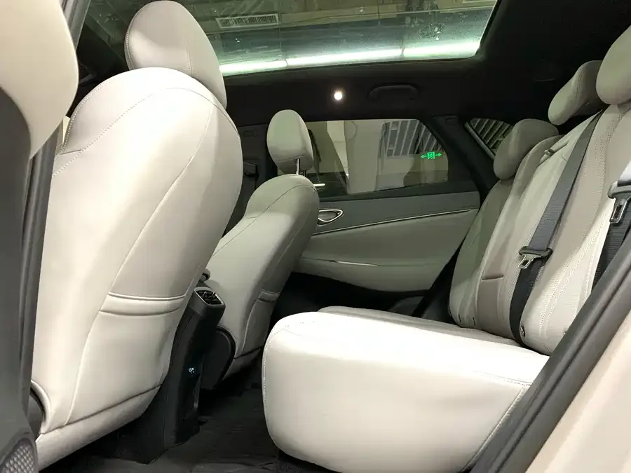 BYD Hiace 06 Hiace 06 2025 DM-i 205 Navigator Plus Edition 2025 — миниатюра 3