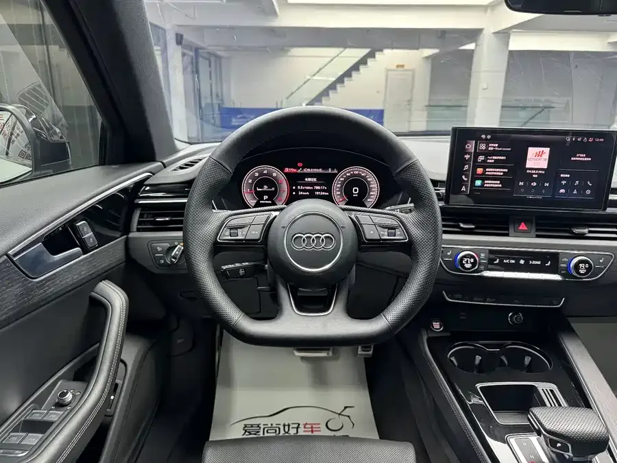 Audi a4 l 2024 40 TFSI luxury and dynamic model 2024 — миниатюра 3