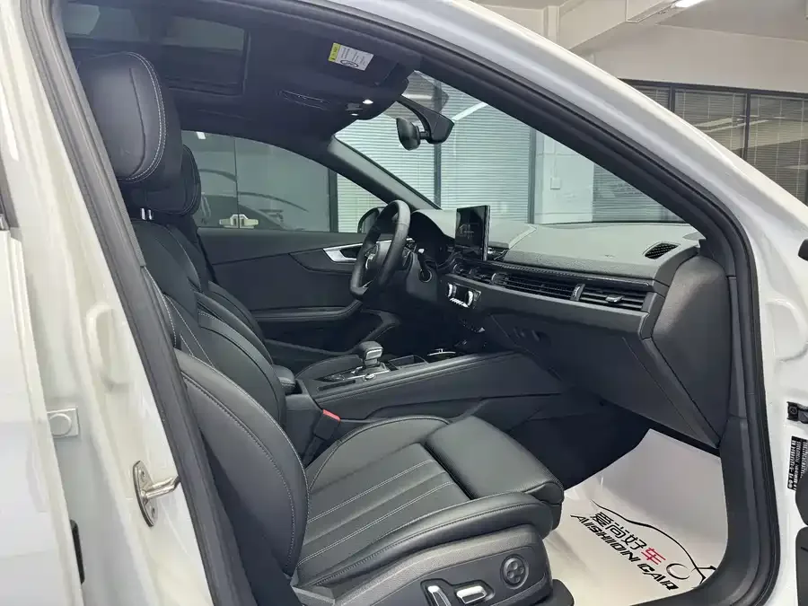 Audi a4 l 2024 40 TFSI luxury and dynamic model 2024 — миниатюра 4