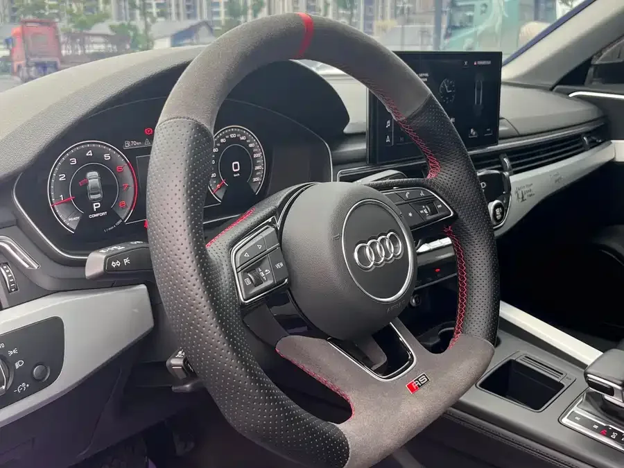Audi a4 l 2023 40 TFSI luxury and dynamic model 2023 — миниатюра 3