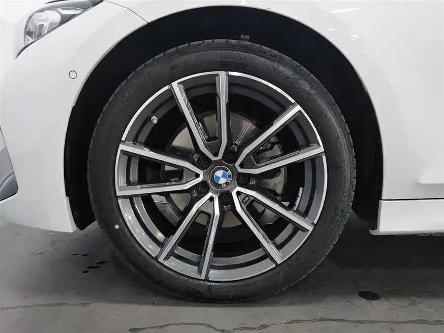 BMW 3 Series BMW 3 Series 2024 325Li M Sport Package 2024 — миниатюра 5