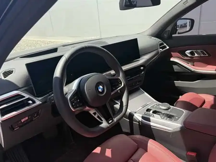 BMW 3 Series BMW 3 Series 2025 330i M Sport Night Edition 2025 — миниатюра 3