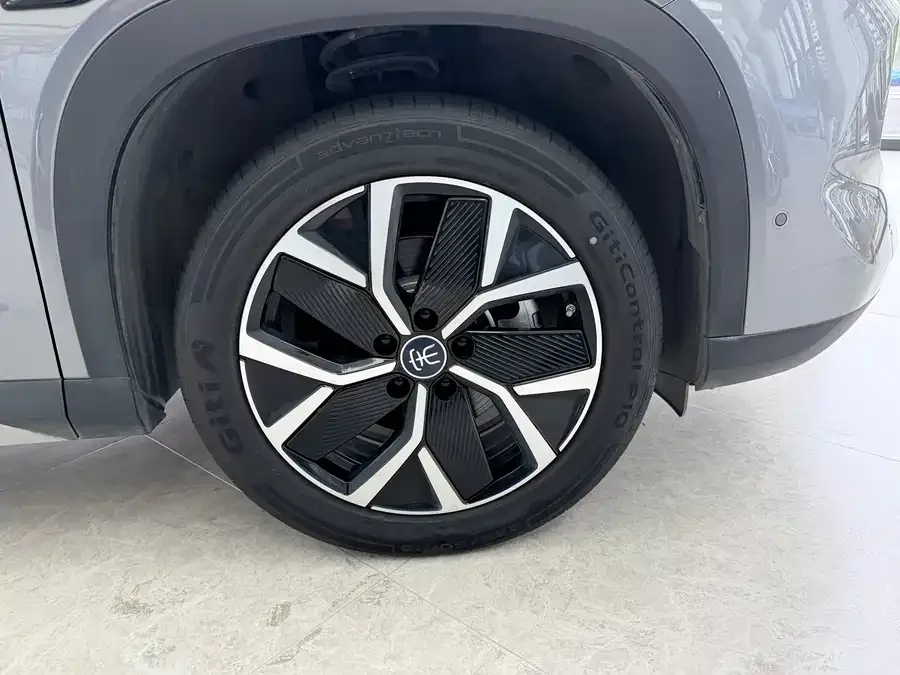 BYD Song L DM-i Song L DM-i 2025 Intelligent Driving Edition 160km Beyond Edition 2026 — миниатюра 2