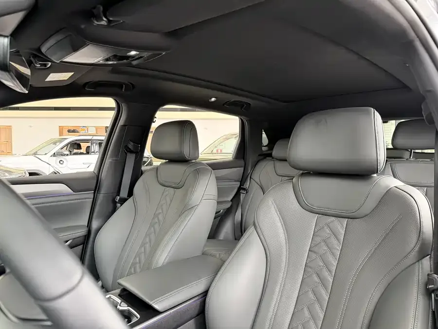 BYD Song L DM-i Song L DM-i 2025 Intelligent Driving Edition 160km Beyond Edition 2026 — миниатюра 5