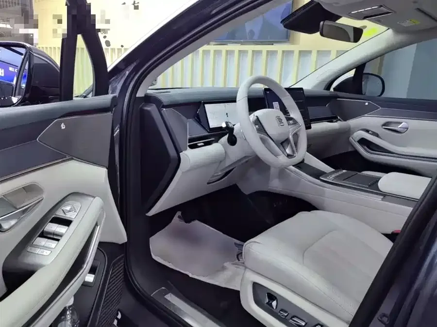 BYD Tang L Tang L 2025 DM 175KM UAV Player Edition 2025 — миниатюра 3