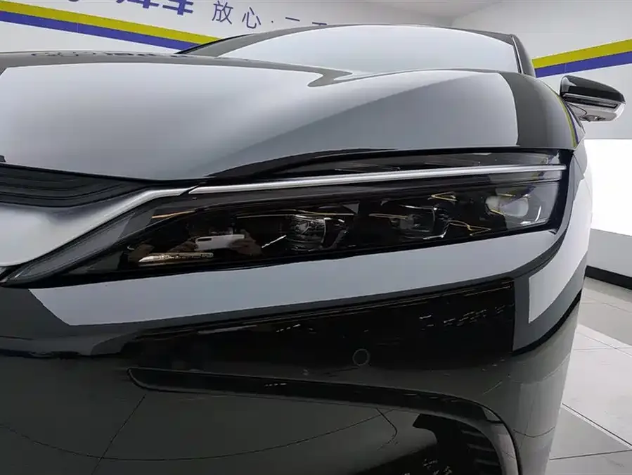 BYD Second-hand Han 2025 DM-i 125KM Premium Edition 2024 — миниатюра 2