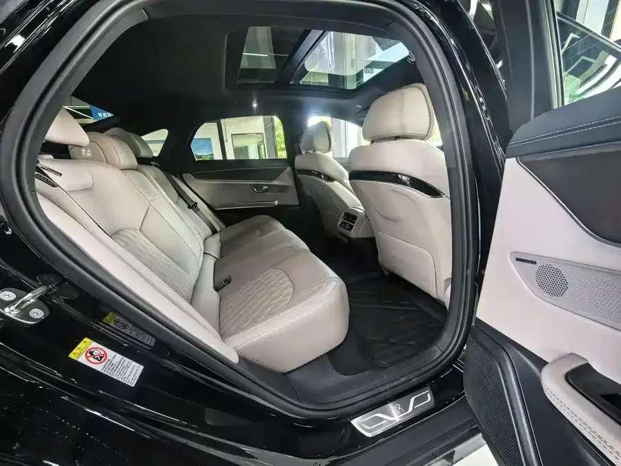 BYD Second-hand Han 2025 EV Smart Driving Edition 701KM LiDAR Flagship Model 2025 — миниатюра 5