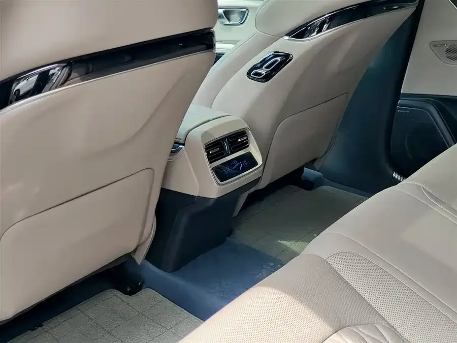 BYD Second-hand Han 2025 DM-i Intelligent Driving Edition 125KM LiDAR Flagship Model 2025 — миниатюра 3